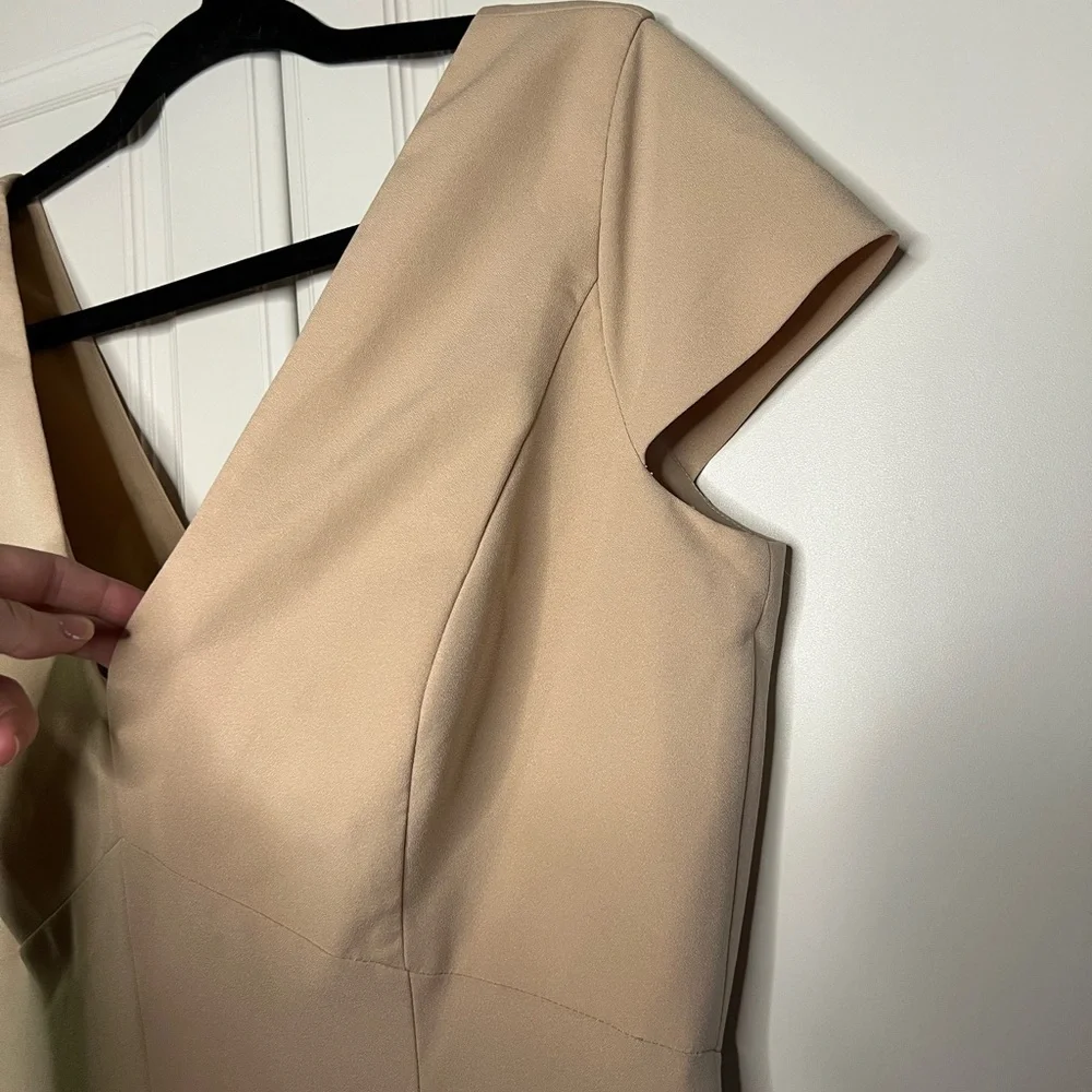 Amsale Viola Crepe Bridesmaid NWT Dress - Picture 5 of 9
